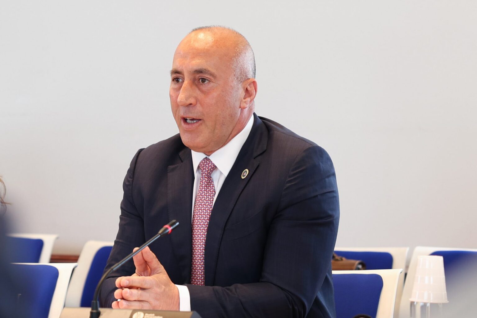 Haradinaj: Bashkëpunojmë me të gjithë, edhe me Listën Serbe, por për Kurtin kryeministër nuk bëjmë koalicion