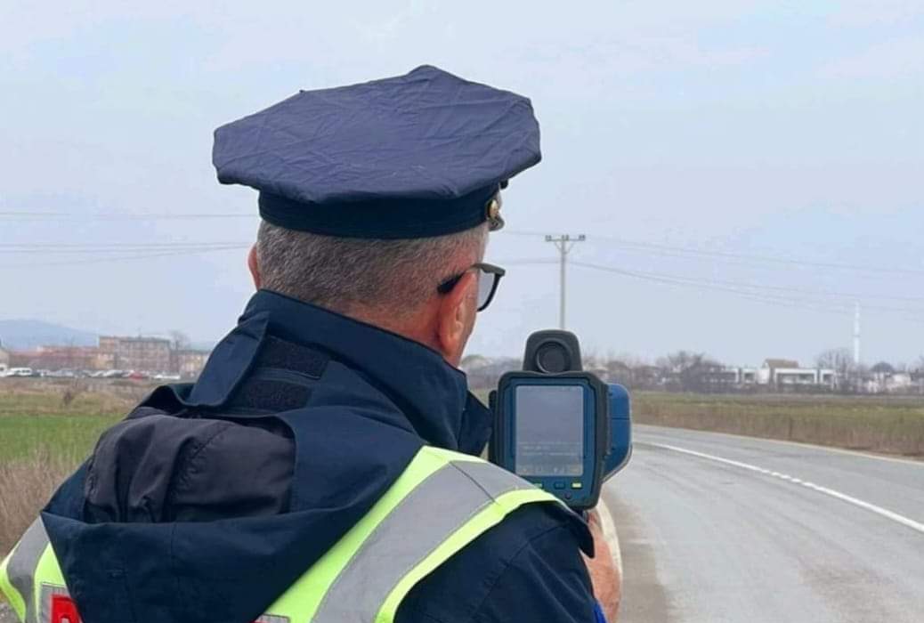 Policia vazhdon me angazhim të shtuar për të ofruar siguri në trafik