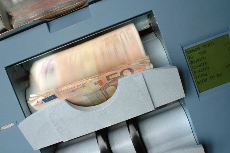 Dërgesat e mërgatës në vitin 2023 tejkalojnë vlerën e 1.3 miliard eurove Dërgesat e mërgatës në vitin 2023 tejkalojnë vlerën e 1.3 miliard eurove