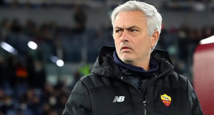 AS Roma shkarkon trajnerin Jose Mourinhon