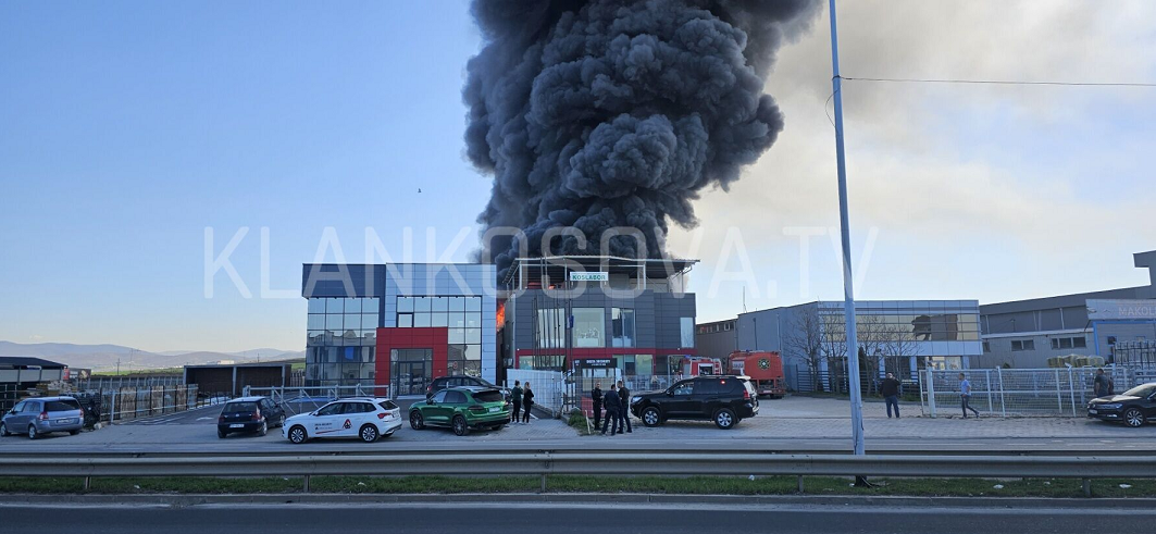 S’ka të lënduar nga zjarri në objektin në rrugën Prishtinë-Ferizaj