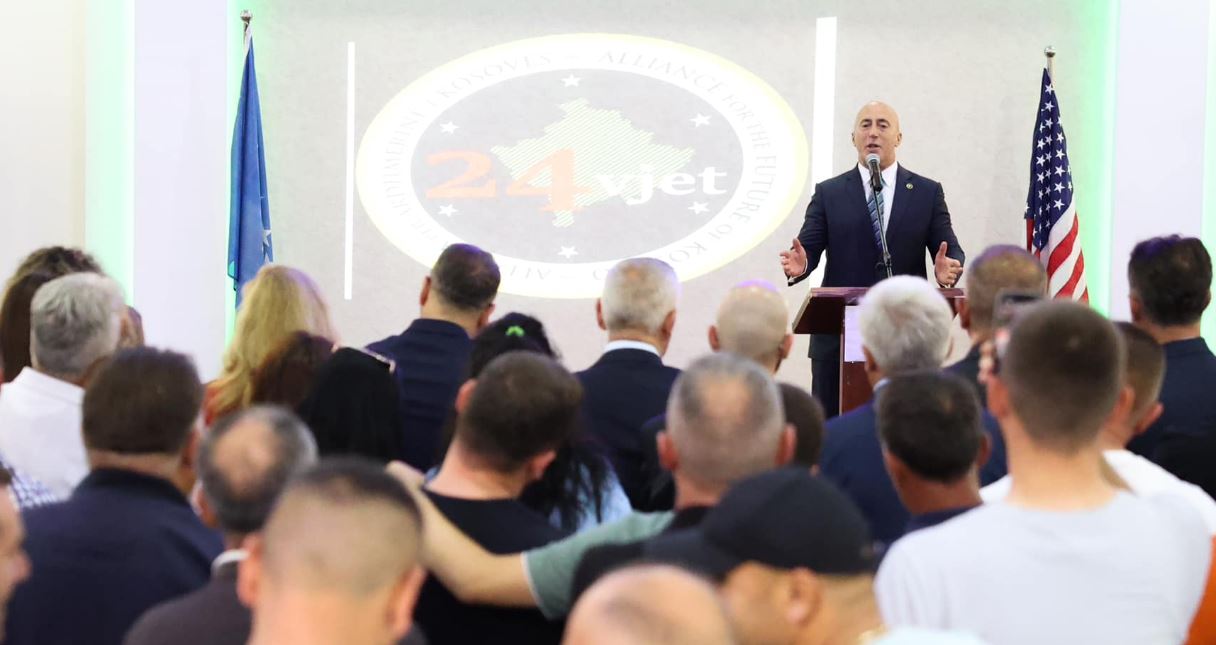 Haradinaj: Qeveria e tanishme po e dëmton shtetin, ka tradhtuar besimin e secilit qytetar