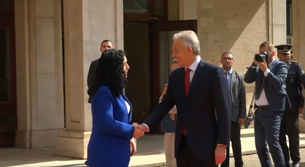 Presidentja Osmani e pret në takim ish-kryeministrin britanik, Tony Blair