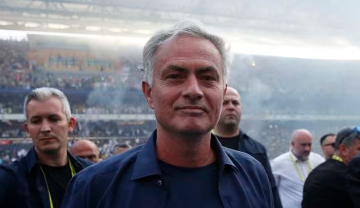 Fenerbahce kërkon Dybalan dhe Lukakun? Përgjigjet Mourinho