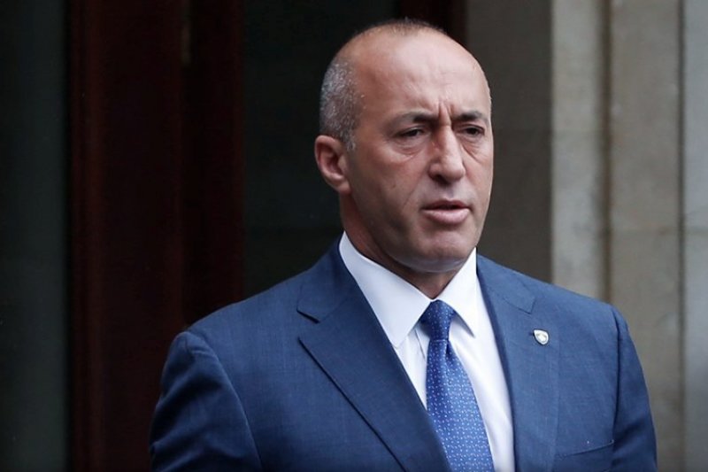 Haradinaj ngushëllon familjarët e viktimave nga zjarri në Koçan