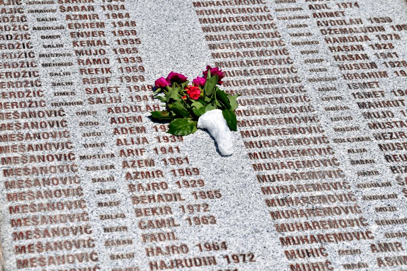 29 vjet nga gjenocidi i Serbisë në Srebrenicë