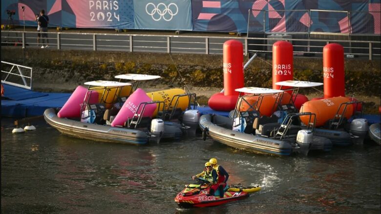 Shtyhet gara e triatlonit në Lojërat Olimpike, arsyeja është shumë e çuditshme