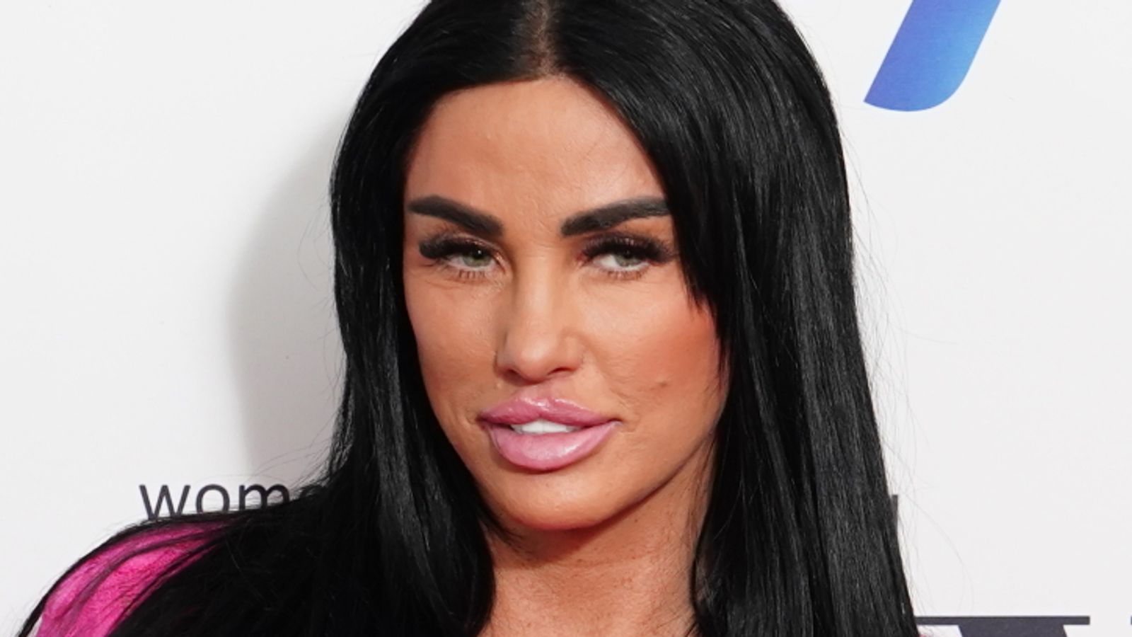 Arrestohet Katie Price