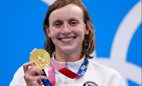 Katie Ledecky, vajza më e dekoruar në olimpiadë e ShBA-së