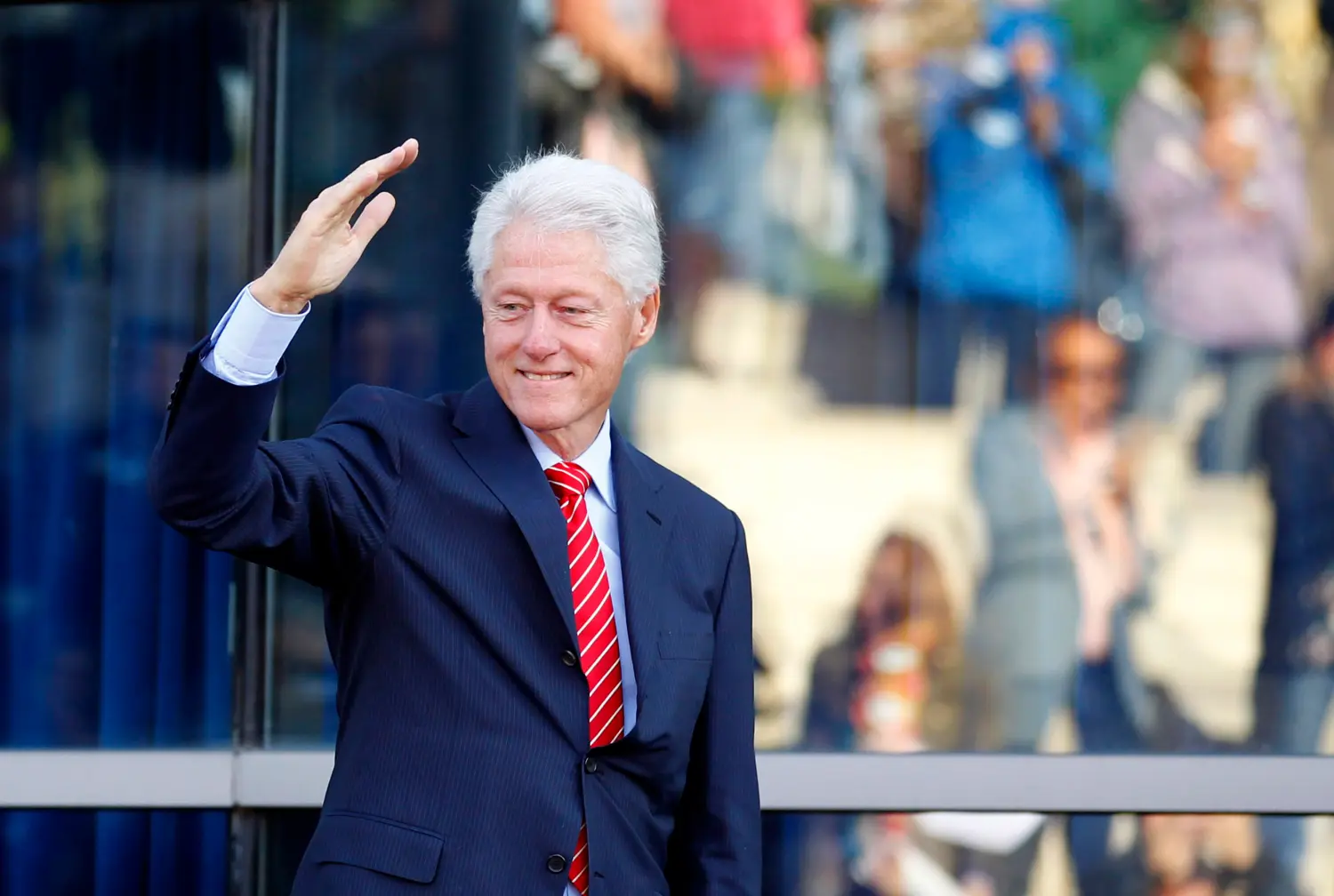 Miku i madh i Kosovës, Bill Clinton, sot mbush 78 vjet