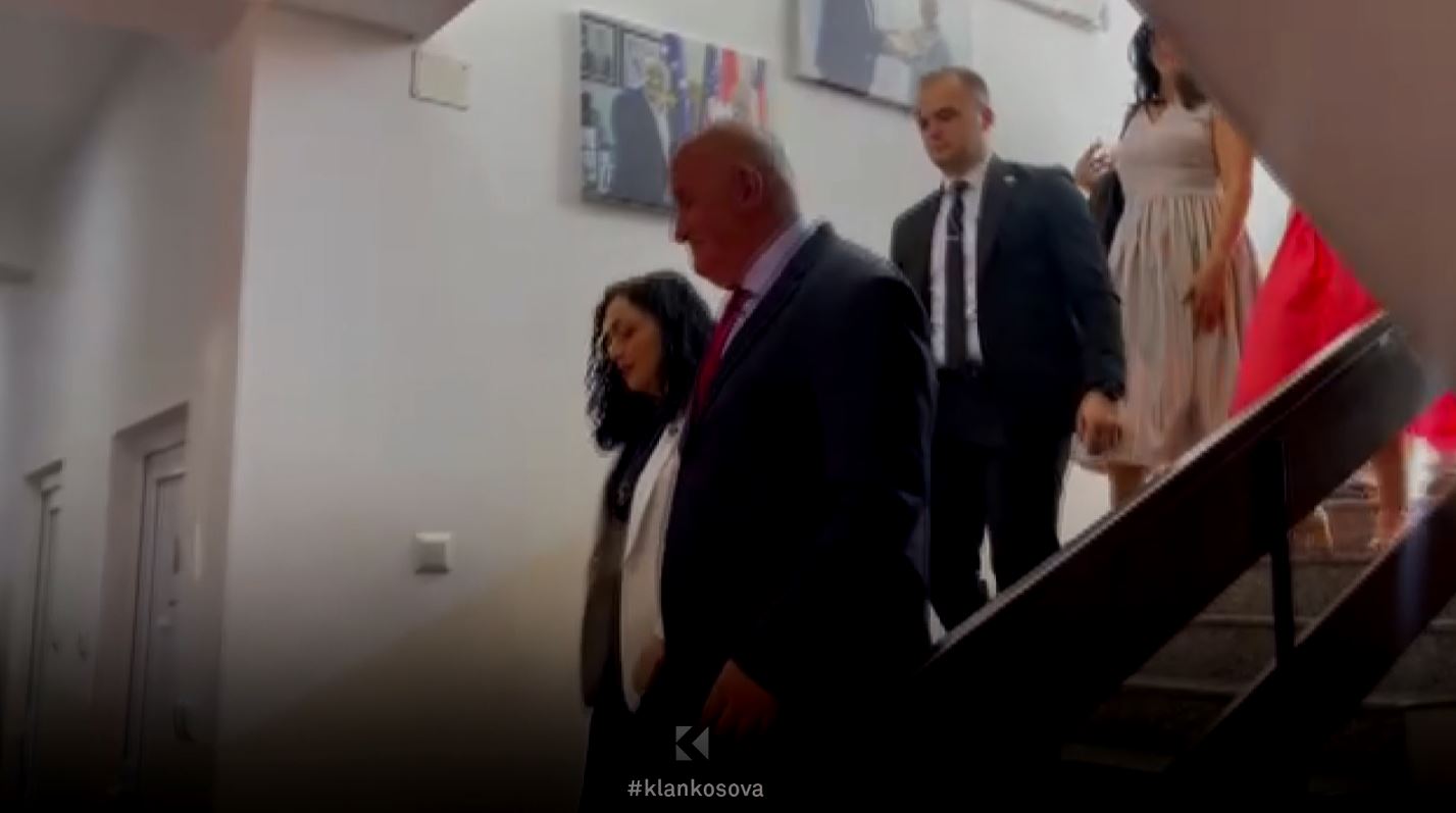 Osmani e përfundon takimin me Halitin, tani e presin për bashkëbisedim gratë vitiase