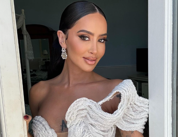 Dafina Zeqiri i gëzohet dashurisë dhe mbështetjes që merr nga fansat