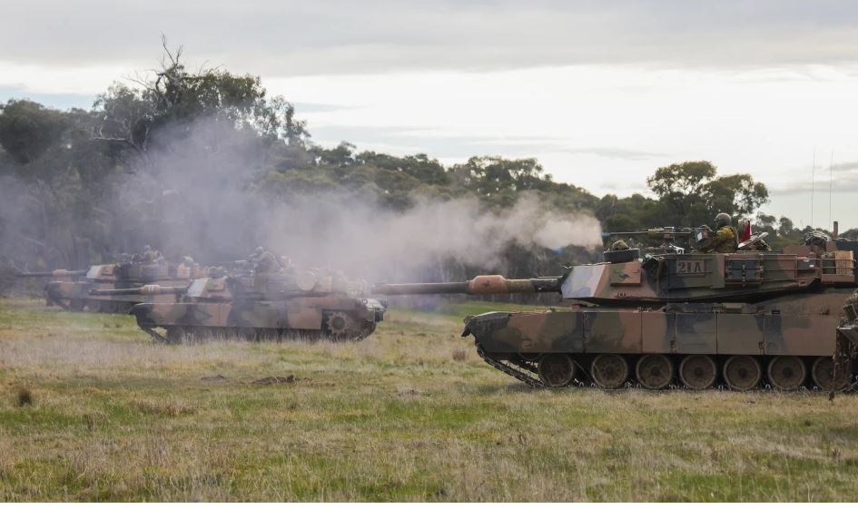 Australia ia jep Ukrainës 49 tanke të vjetra amerikane