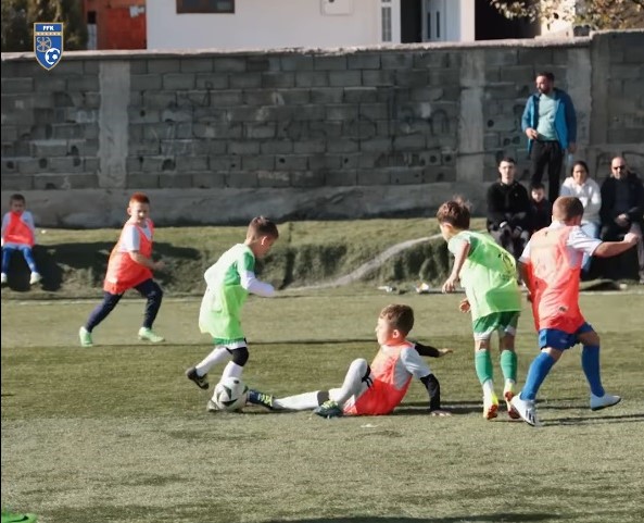 Kinder Liga – “Pa fjalë”