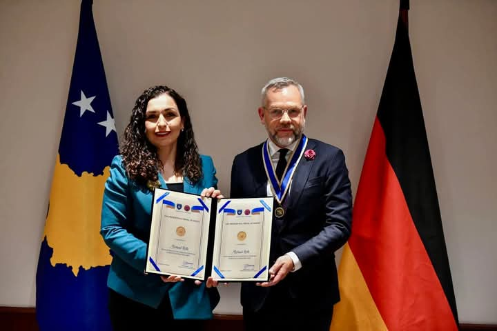 Michael Roth dekorohet me Medaljen Presidenciale të Meritave