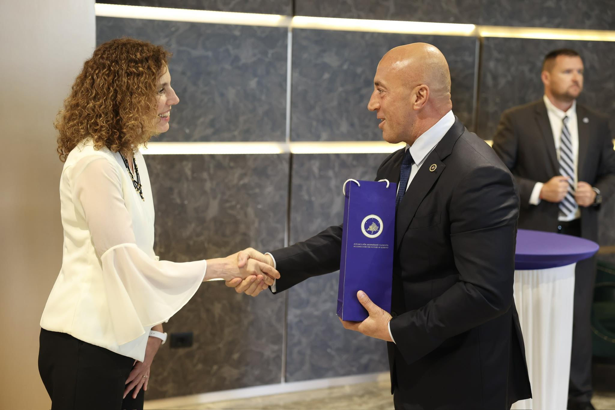 Haradinaj: Në Ditën e Pavarësisë së Izraelit festojmë edhe heqjen e vizave Haradinaj: Në Ditën e Pavarësisë së Izraelit festojmë edhe heqjen e vizave