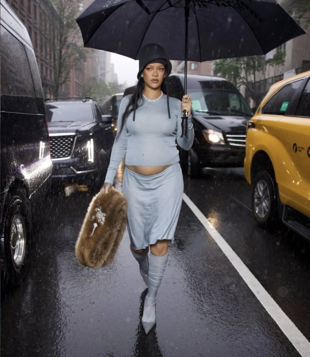 Rihanna, plot stil në paraqitjen e fundit Rihanna, plot stil në paraqitjen e fundit