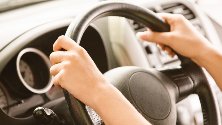 Autoritetet gjatë hetimeve zbulojnë keqpërdorime gjatë testimit për vozitje Autoritetet gjatë hetimeve zbulojnë keqpërdorime gjatë testimit për vozitje