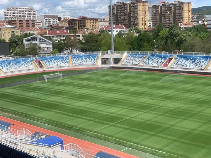 Presidenti i FFK-së, Agim Ademi: Fusha e stadiumit “Fadil Vokrri” është në gjendje të shkëlqyeshme Presidenti i FFK-së, Agim Ademi: Fusha e stadiumit “Fadil Vokrri” është në gjendje të shkëlqyeshme