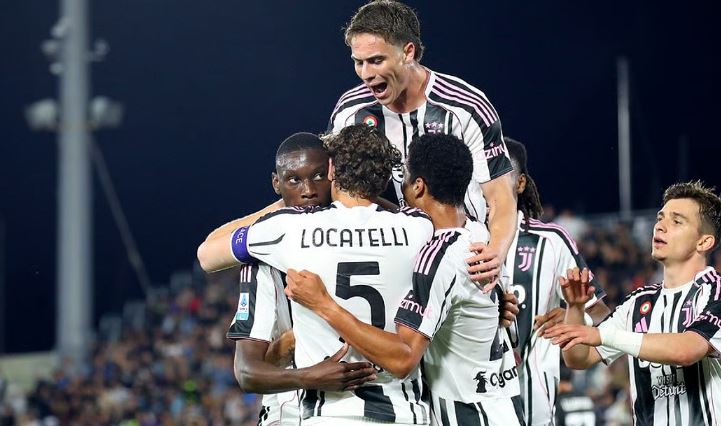 Juventus pret biletën në Champions Juventus pret biletën në Champions