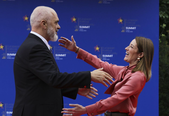 Parlamenti Evropian vlerëson fitoren e Ramës Parlamenti Evropian vlerëson fitoren e Ramës