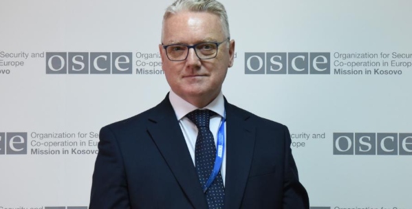 Ambasadori Gerard McGurk emërohet shef i Misionit të OSBE-së në Kosovë Ambasadori Gerard McGurk emërohet shef i Misionit të OSBE-së në Kosovë