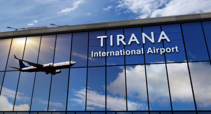 Samiti i 15-16 majit, njoftim i rëndësishëm për pasagjerët e Aeroportit të Tiranës Samiti i 15-16 majit, njoftim i rëndësishëm për pasagjerët e Aeroportit të Tiranës
