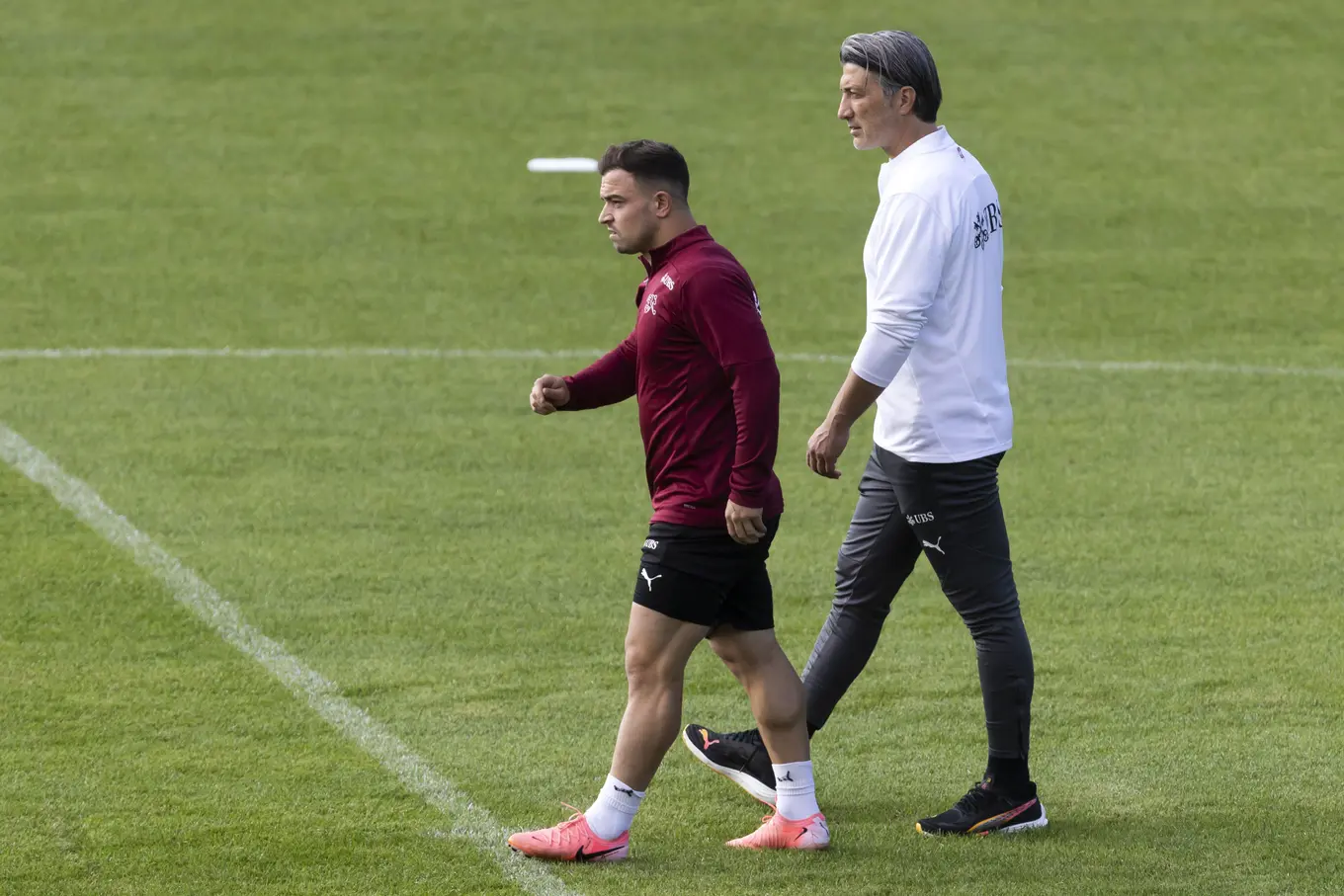 Shaqiri e Yakini s’flasin mes vete, por hedhin kunja ndaj njëri-tjetrit Shaqiri e Yakini s’flasin mes vete, por hedhin kunja ndaj njëri-tjetrit