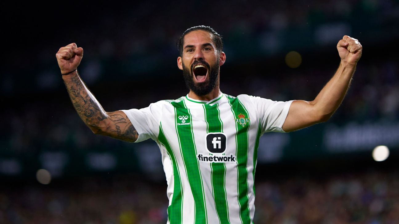 Isco shpallet lojtari i sezonit në Conference League