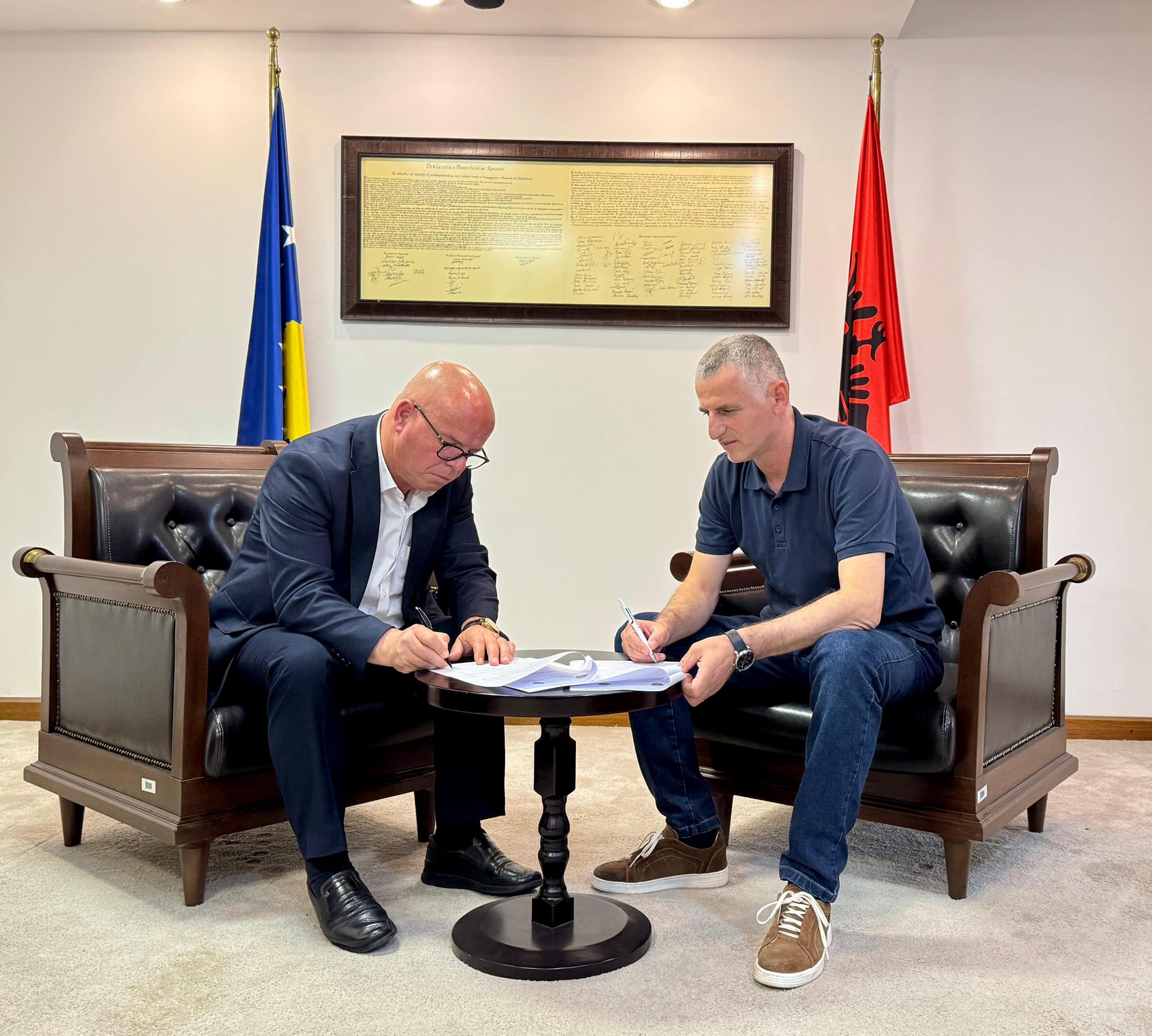 1.5 milion euro investime të reja infrastrukturore në Rahovec 1.5 milion euro investime të reja infrastrukturore në Rahovec