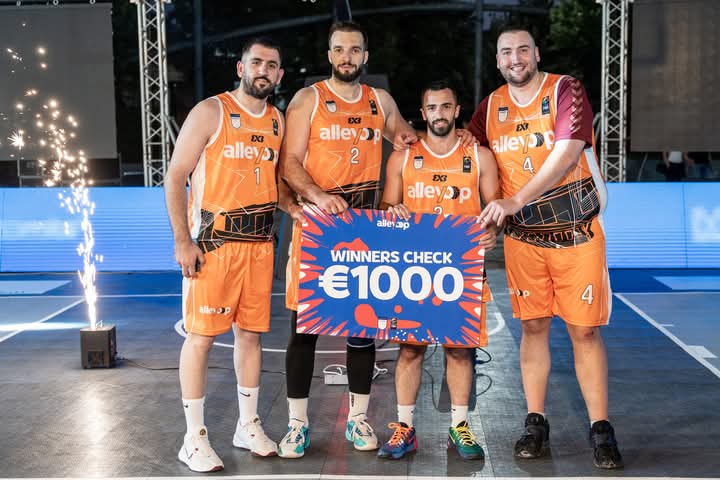 Bero Kingdom triumfon në edicionin e parë të Alley Oop Bero Kingdom triumfon në edicionin e parë të Alley Oop