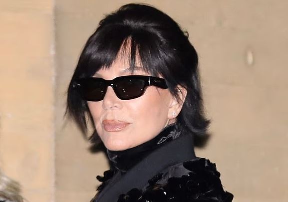 Kris Jenner më e re se kurrë në paraqitjen e fundit Kris Jenner më e re se kurrë në paraqitjen e fundit