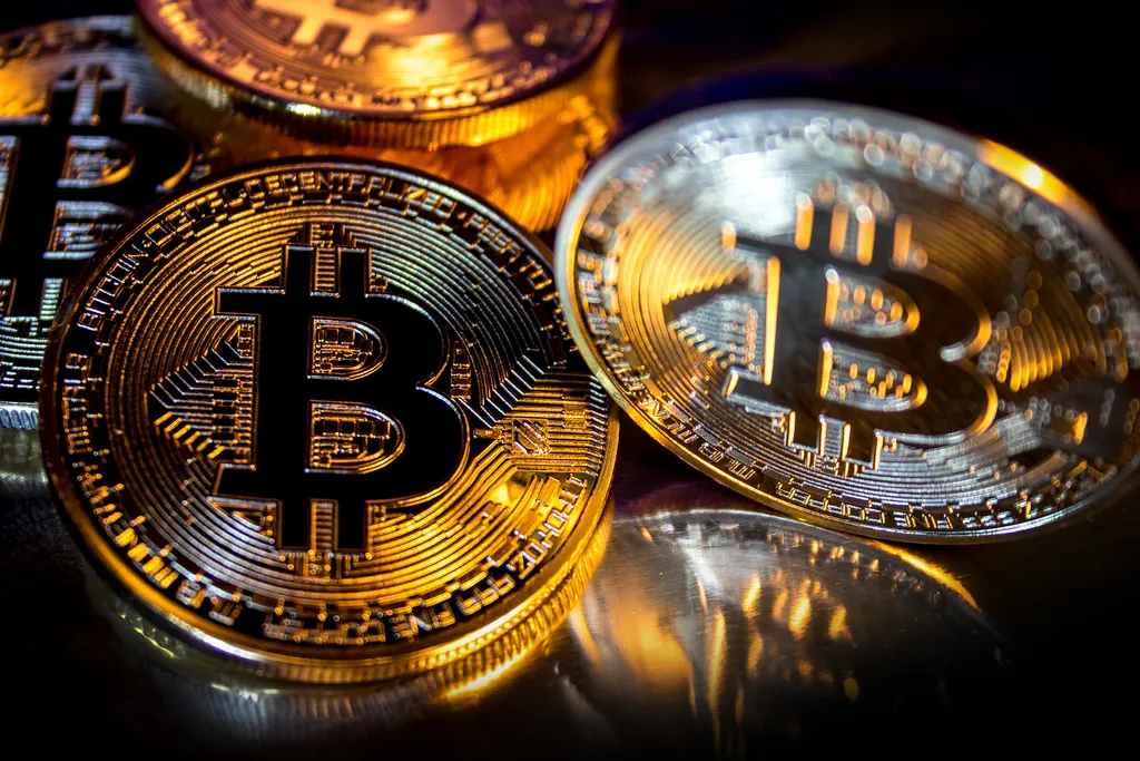 Bitcoin rritet në 107,066$ mes tensioneve Izrael-Iran Bitcoin rritet në 107,066$ mes tensioneve Izrael-Iran